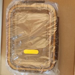 Bento food containers